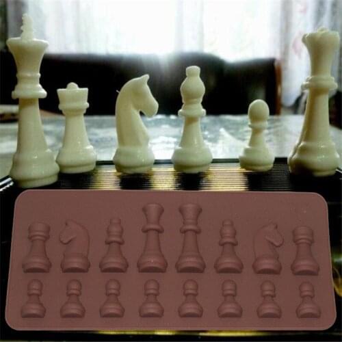 Random Color!International Chess King Queen Knight Pawn Bishop Single-Sided Fondant Cake Chocolate Molds For Kitchen Baking