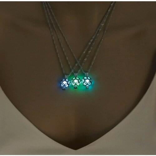 3 Colors Glow in the Dark Pendant Necklace with Silver Color Hollow Out Shaped Locket Luminous Stone Pendant Necklace Jewelry