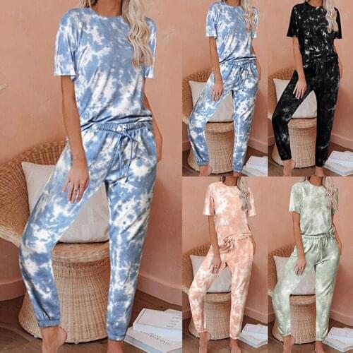 Womens latest round neck short-sleeved color cotton casual suit two-piece suit