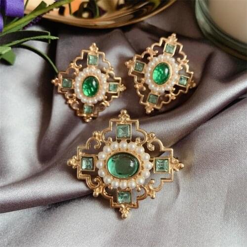 Malfunction prevention Vintage fashion earring no ear pierced ear clip French contracted deserve to act the role of
