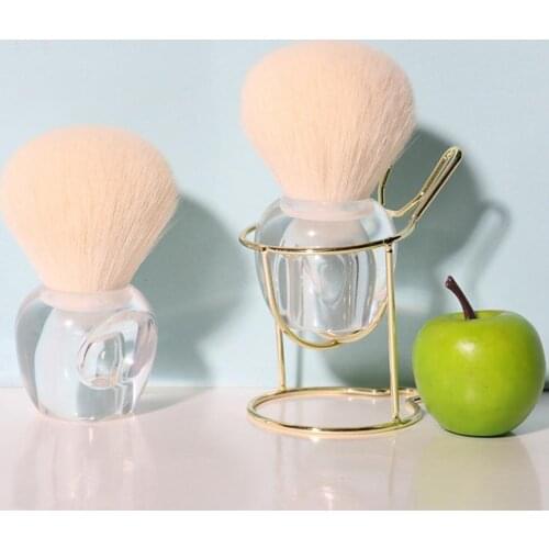 Beauty Brush One Large Powder Blush Brush Fluffy Hair Easy to Catch Fashion Design Small Portable Makeup Brush for Cosmetic