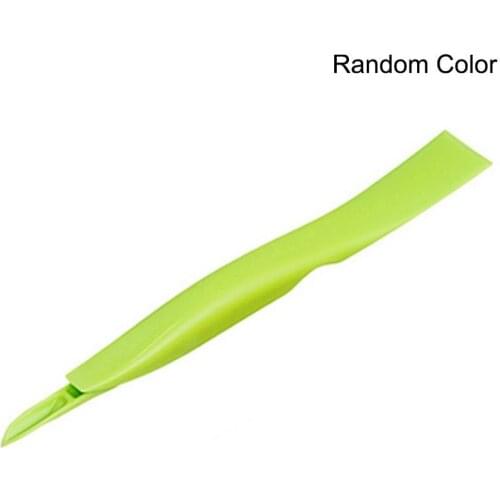 Multi-Function Kitchen Baking Tool Scraper Oil Plate Scraping Oil Scraper Cleaning Tool Kitchen Plastic Can Opener Label Peeler