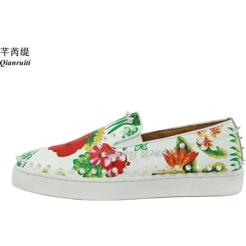 Qianruiti Floral Print Loafer Shoes Men Patent Leather Thick Flats Rivet Studs Sneakers Painting Shoes Men