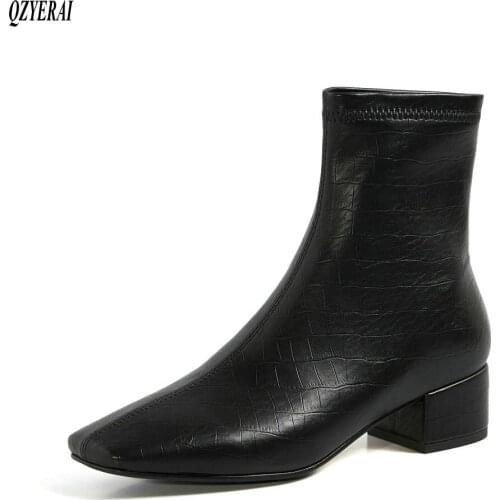 New winter 2020 Genuine leather Women boots Fashion boots European style black ankle Square head Women shoes Slip-On