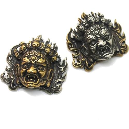 2 Pcs Brass Evil Myth Design Conchos Screw Back Rivets Leather Craft Bag Wallet Garment Decoration Cool Punk Style