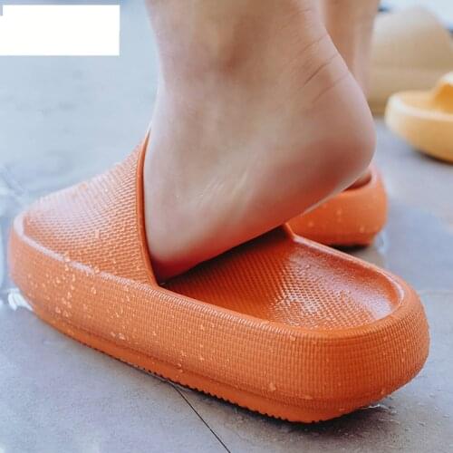 New Couples Stylish Adult Sandals Slip-Proof Thick-Soled Indoor Outdoor Slippers Men Flip Flops House Sleepers Shoes Woman Home