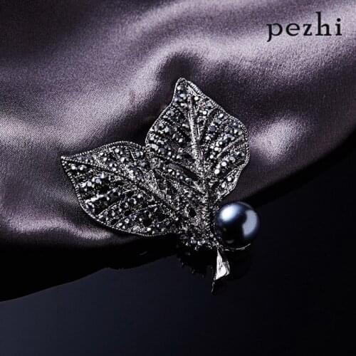 Europe and the United States new high-grade atmosphere full black pearl leaves brooch fashion wild alloy dress brooch