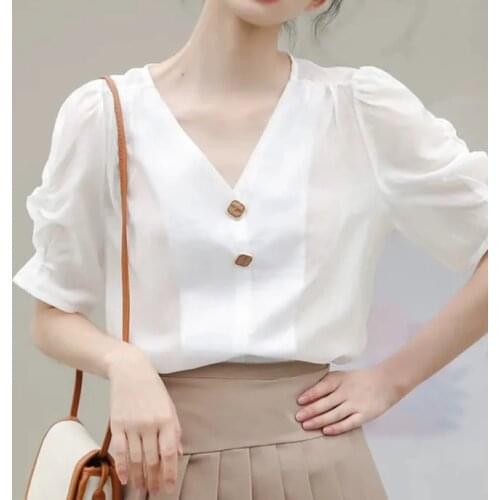 2021 summer new style French v-neck puff sleeve short blouse ladies short-sleeved shirt female design sense niche