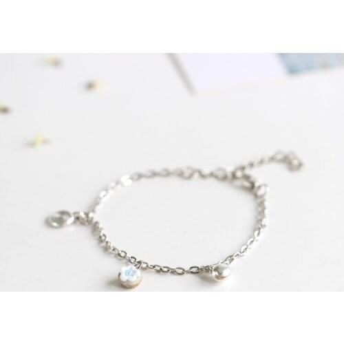 Popular Hand Kneading Ceramic Flowers Pendant and Zinc Alloy Bracelet & Bangles Simple Small Bell Fashion Jewelry for Girl Mujer