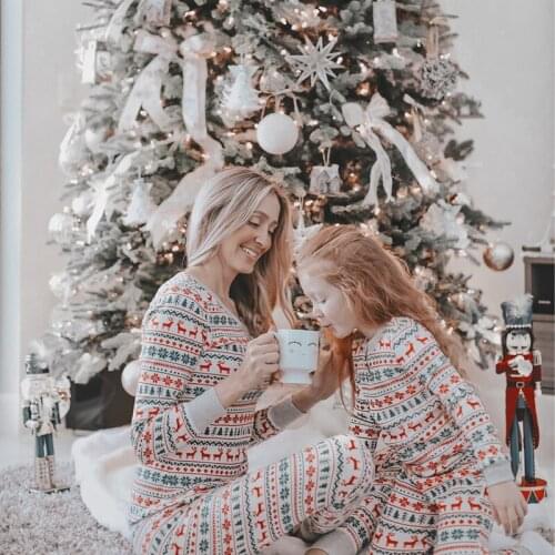 2021 Christmas Family Pajamas New Parent-child Outfit Autumn Winter Deer Adult Kids Matching Clothes Pajamas Cotton Homewear