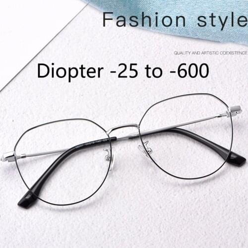 Fashion Titanium Myopia Glasses Ultralight Nearsighted Eyewear Men Women Shortsighted Minus Diopter Glasses -1.25 -1.5 -2.25