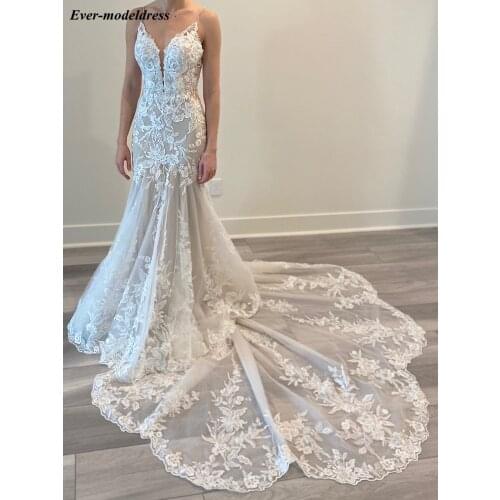 Mermaid Lace Wedding Dresses 2021 Sleeveless V Neck Spaghetti Strap Open Back Appliques Court Train Bride Gown Vestidos De Noiva