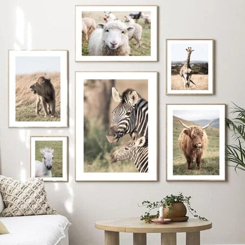 Animals Giraffe Bear Lion Horse Zebra Cow Grass Wall Art Print Canvas Painting Nordic Poster Wall Pictures For Living Room Decor