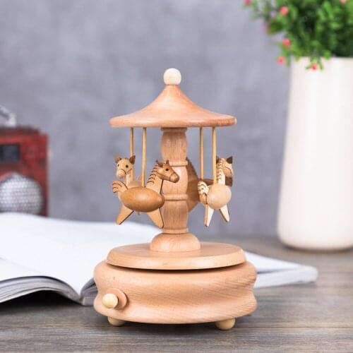 Wood Music Box Musical Wooden Boxes Girls Clockwork Craft Free Engraved Birthday Gift Home Decoration Accessories Wy417