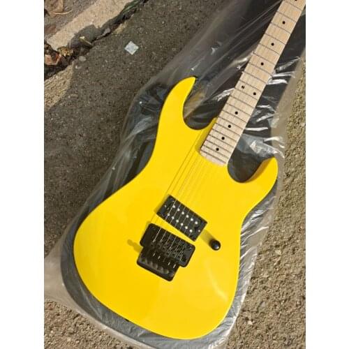 2021 brand new high quality 6 string electric guitar Vibrato electric guitar Black hardware Support for custom free delivery