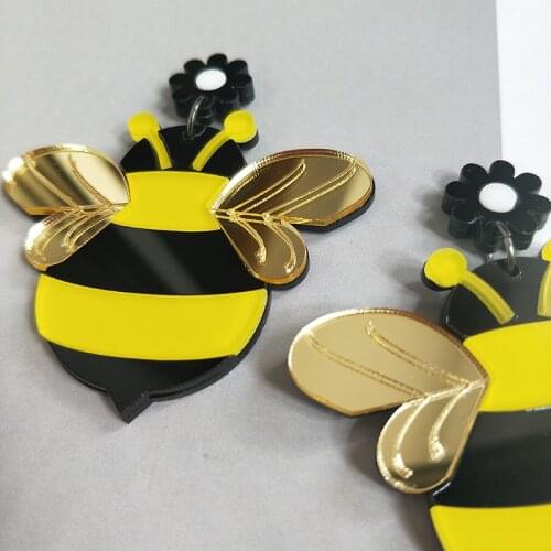 2021 Women Punk Earrings Cartoon Bee Pandent Earrings Charm Hip Hop Girls Gift Cute Stud acrylic jewelry Evening Party Earring