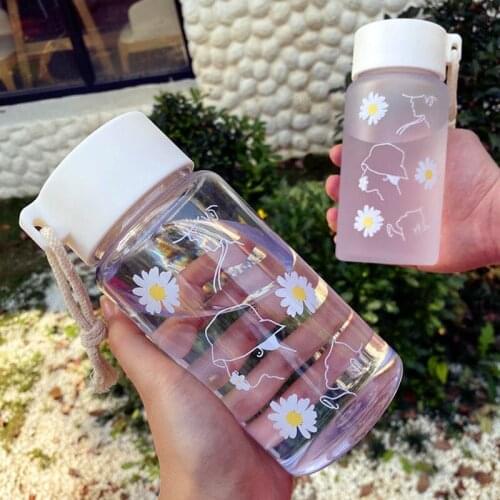 550ml Fashion Daisy Plastic Frosted Water Cup Creative Girl Water Cup Outdoor Trend Cup Out Portable Cup