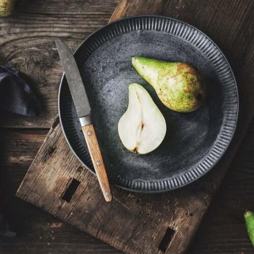 Retro Disc Iron Craft Storage Serving Tray Antique Metal Round Tray Dessert Cake Dried Fruit Plate Home Kitchen Decoration