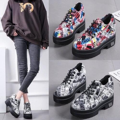 Dazzling net red casual single hundred sets dad shoes girl 2021 spring new thick bottoms increase camouflage single boots women