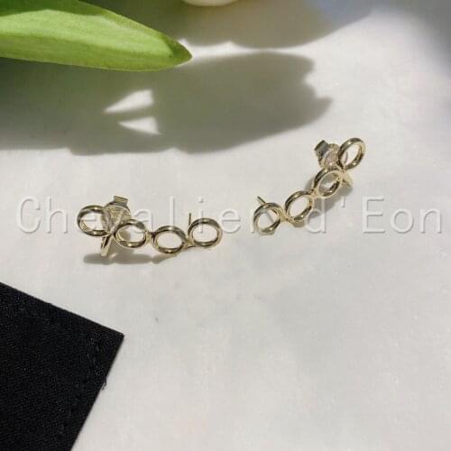 CHEVALIERD'EON Stud Earrings