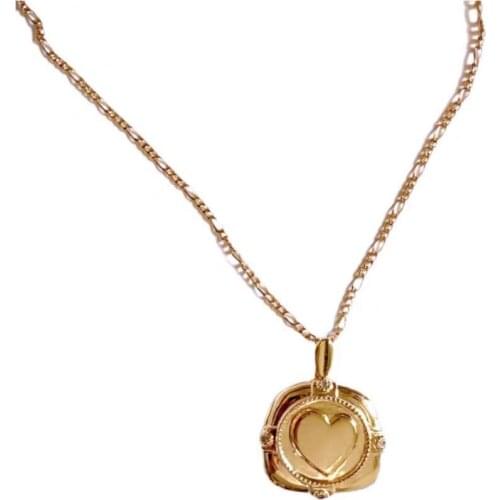 Retro love seal photo box necklace Valentines Day gift can be opened summer