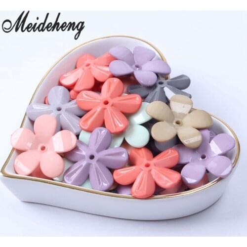 30mm Acrylic Flowers DIY Beads for Fashion Jewelry Making Five Petal Handmade Beads Wedding accessories