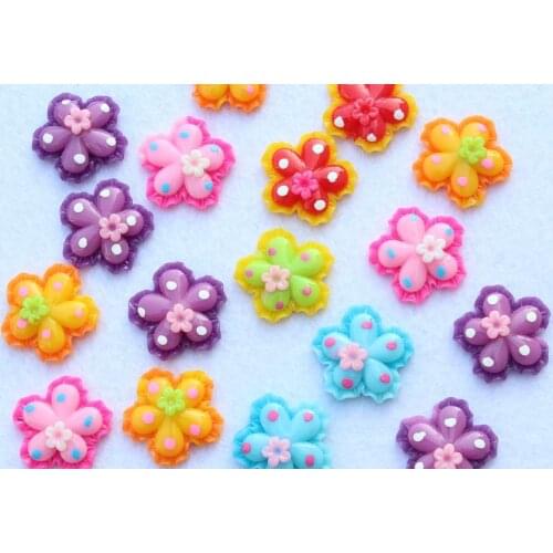 200pcs Kawaii flower cabochons with polka dots rhinestones 22mm flat back deco scrapbook Kawaii cameo spring flower
