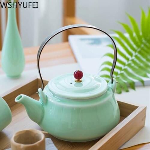 Large capacity 620ml Chinese ceramics teapots tea infuser handmade porcelain tea set Household kettle Tie Guanyin teaware