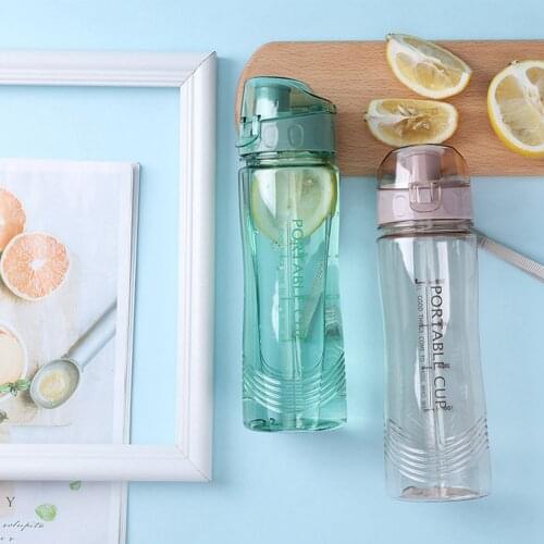 520ML Sports Water Bottle Outdoor Water Bottle Large Sports Space Cup Plastic Portable Water Cup Dinkware Camping Cycling Bottle