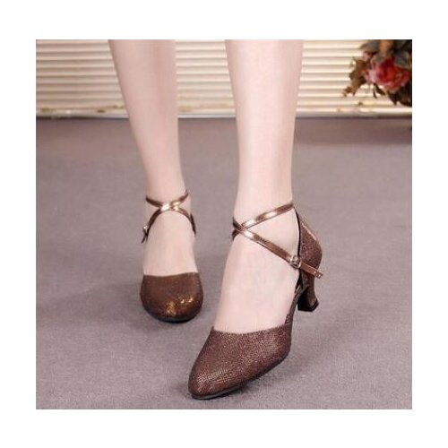 Women Soft bottom Latin Dance Shoes classic Shoes Social Party Shoes for Female Tango black Samba Ballroom Dance Shoes Heel