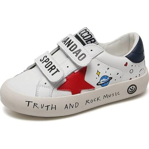 Girls' sports shoes spring 2021 new childrens shoes spring and autumn board shoes stars all-match small white shoes