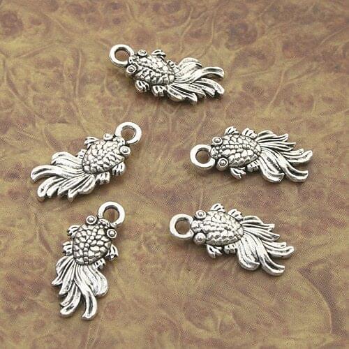 30pcs Tibetan Silver goldfish charm pendants X0057