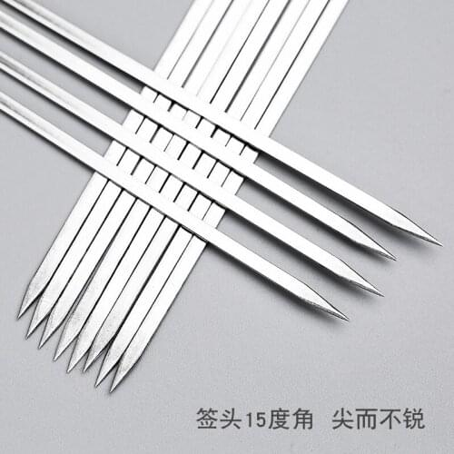 Barbecue non-magnetic overstriking stainless steel stick outdoor wooden handle flat skewers BQQ roast meat needle 100pcs