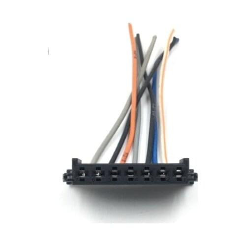 Original used second hand for Mercedes-Benz W204 C180 C200 C63 taillight lamp socket plug 043 545 66 20 A2115450328