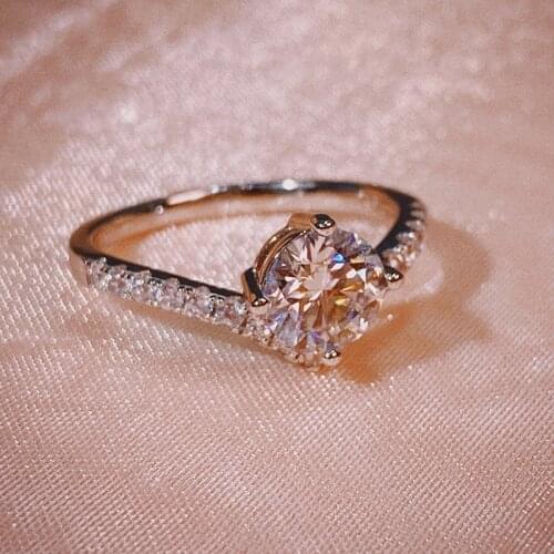 925 silver Moissanite ring Four-claw special shape 1ct round excellent cut DF color Engagement Anniversary Ring