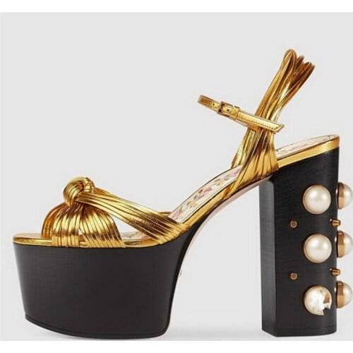 2021 New Fashion Vintage Brand Design Round Toe Platform Sandals Microfiber Leather Buckle Square Heels Party Shoes Woman