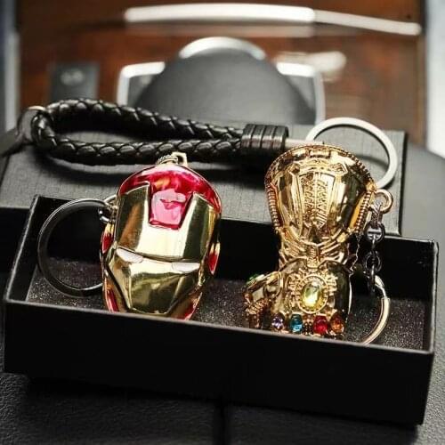 Marvel Avengers Series Metal Keychain Pendant Gift Box Iron Man Mask Captain America Shield Thors Hammer Toy Bag Pendant