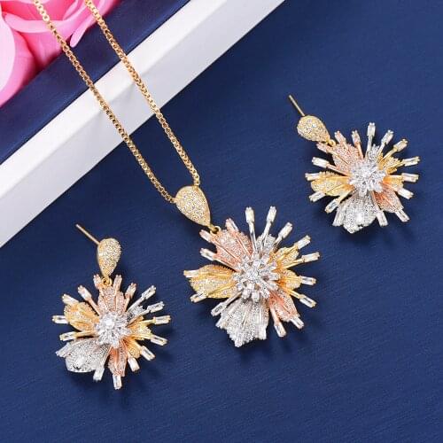 LARRAURI Luxury Dubai Wedding Cubic Zirconia Inlaid Jewelry Women Flower Shape Chains Necklace Dangle Earrings Jewelry Sets