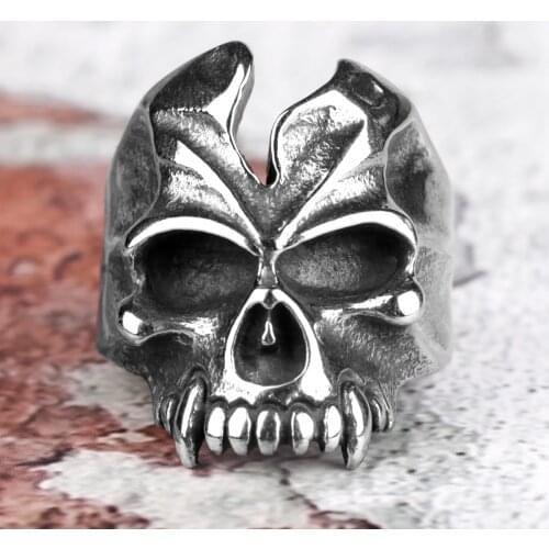 Stainless Steel Men Rings Domineering Devil Tooth Skull Punk Rock Gothic for Biker Male Boy Jewelry Creativity Gift Wholesale