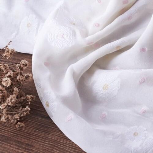 High quality silk fabric High grade jacquard in summer tissu Robes, shawls, scarves, customized clothes tissus