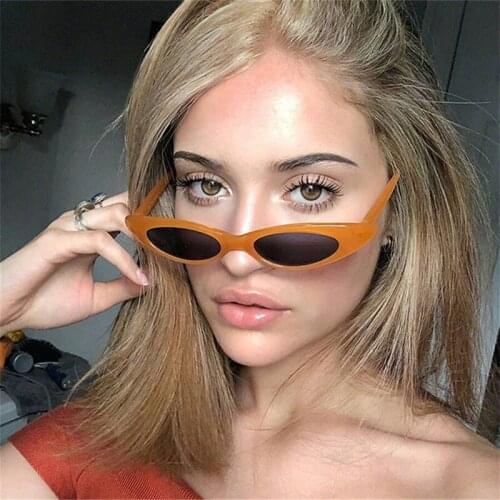 Metal Hinge Vintage Cat Eye Sunglasses Women Classic Brand Designer Small Frame Cateye Sun Glasses Female Oval Eyewear UV400