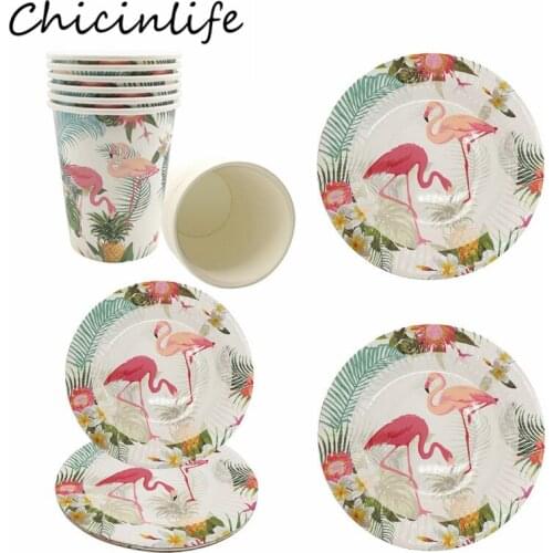 Chicinlife 6Pcs Flamingo Palm Leaf Paper Plates Cups Disposable Tableware Birthday Party Decor Summer Tropical Party Supplies