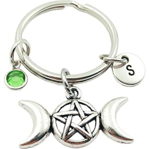 Wicca Pentagram Moon Initial Letter Monogram Birthstone Keychains Keyrings Creative Fashion Jewelry Women Gifts Accessories