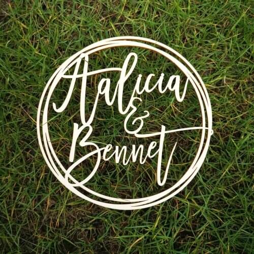 Custom Couple Wedding Round Wood Style Name sign wood, Personalized Bride & Groom Country wedding tablephoto Wall name sign Deco
