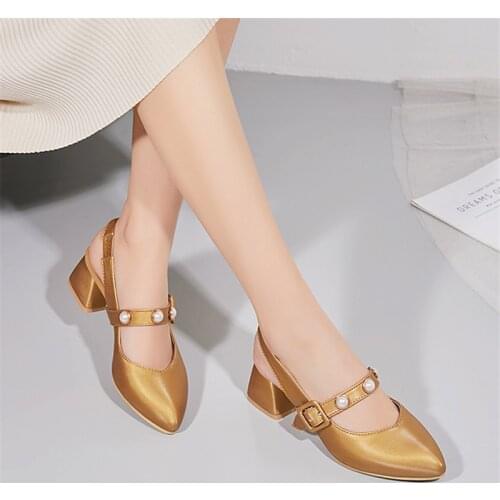 2020 Women Summer Sandals High Heel Sandals Mules Ladies Pointed Toe Chunky Heel Woman Dress Party Shoes PU Leather golden beige