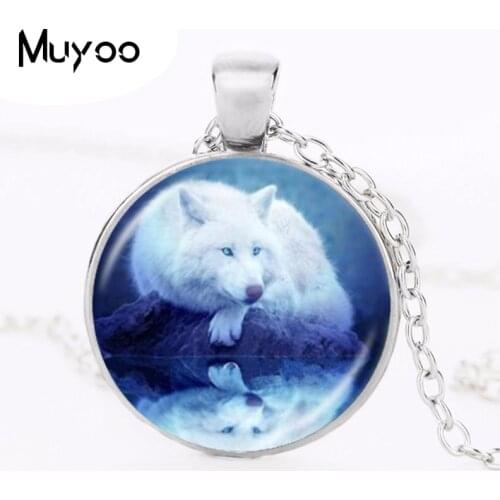 Snow Wolf Necklace Wildlife Animal Jewelry Glass Cabochon Pendant Round Chain Sweater Necklace for Women Men Lover Gifts HZ1