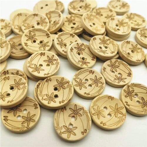50pcs 20mm Natural Wood Round Buttons Laser Flower Florals Sewing Coat Accessories Embellishments DIY Crafts