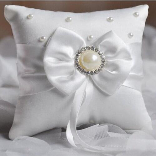 1pc 20x20cm Wedding Ring Pillow Ribbon Bowknot Pearls Satin Cushion European Wedding Decoration Party Supplies