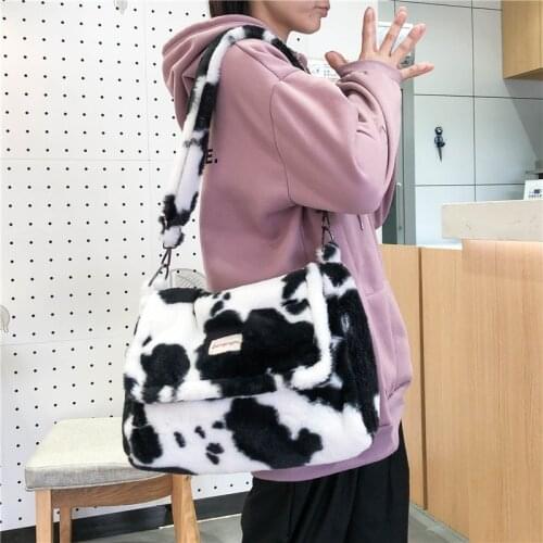 Drop Shipping Winter Lamb Faux Fur Handbag Womens Plush Shoulder Bags Soft Fur Hobo Handbag Women Large Capacity Purse Lady