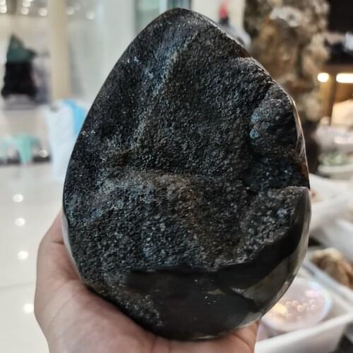 1pcs 2.2kg Natural Rock Septarium Fossil Stone Geode Egg Shaped Ornament Gemstones Ornament Healing Chakra For Decoration